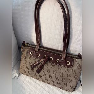 Dooney & Bourke bag